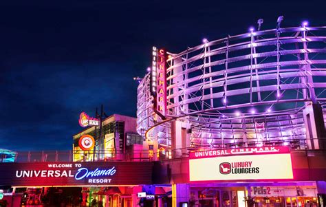 Universal CityWalk Orlando's shows and entertainment.